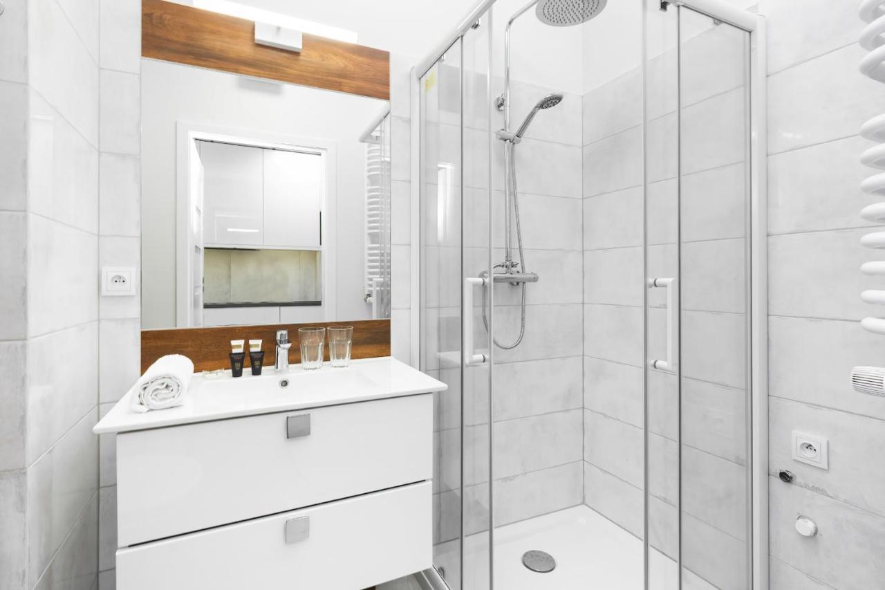 Warsaw Prymasa Tysiaclecia Business Centre By Noclegi Renters Eksteriør bilde